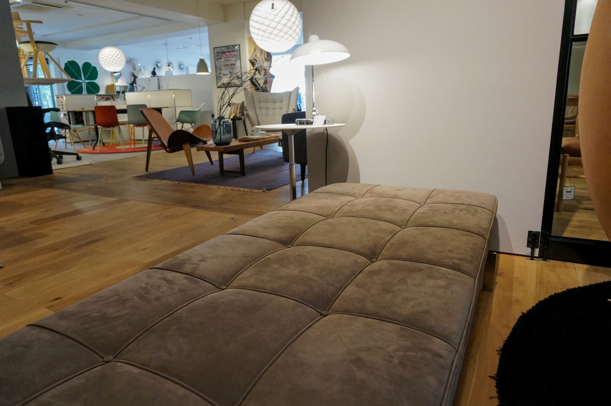 Hld インテリアショップ 福岡市 でデザイナーズ ブランド家具 北欧家具が多い を見てきました 初めての家づくり情報メディア Denhome